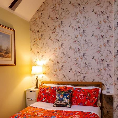 River Nene Cottages Water Newton Экстерьер фото