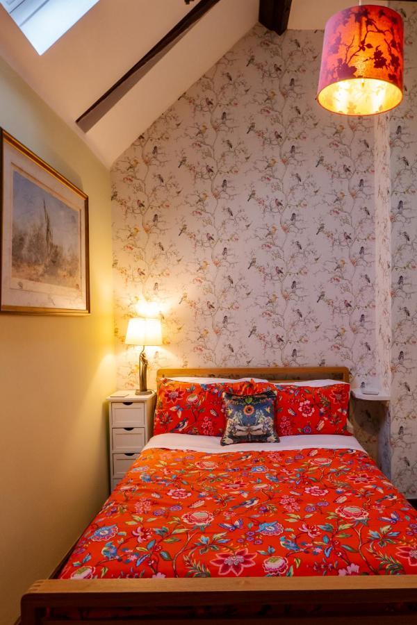 River Nene Cottages Water Newton Экстерьер фото