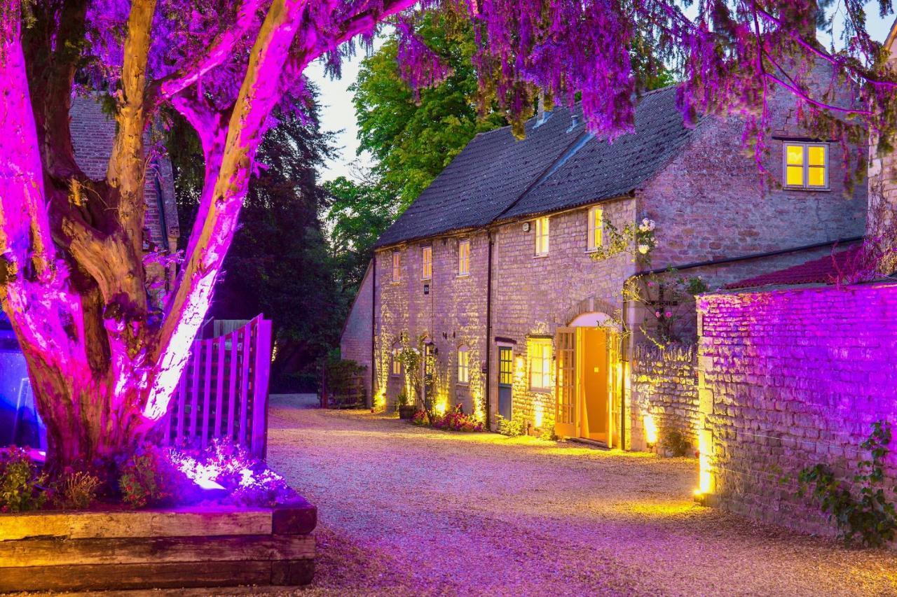 River Nene Cottages Water Newton Экстерьер фото