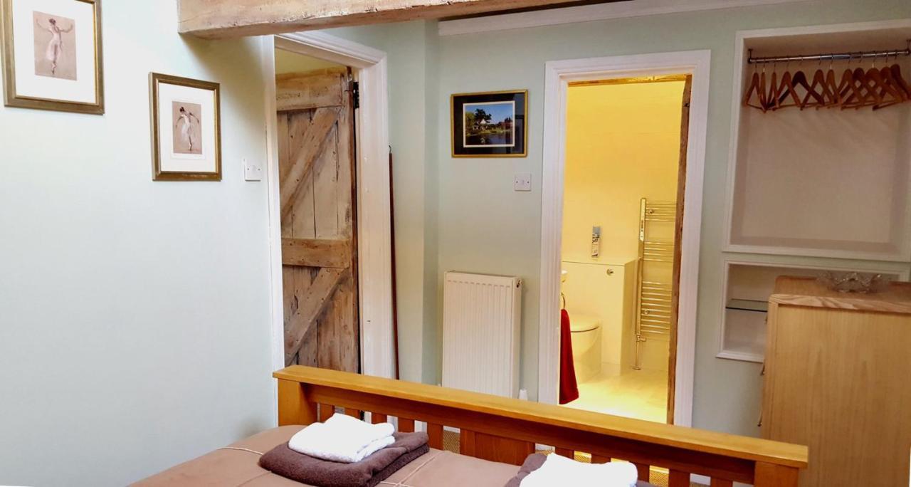 River Nene Cottages Water Newton Экстерьер фото